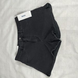 H&M Denim Black High Waisted Slim Fit Stretch Shorts Summer Womens Size 6